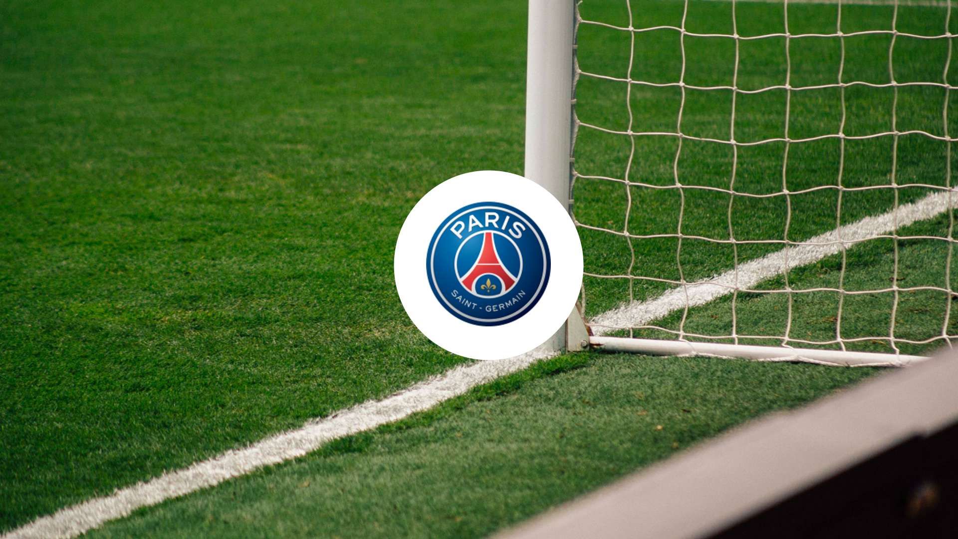 Le PSG dévoile sa nouvelle tenue avant la finale de la saison contre Clermont Foot.