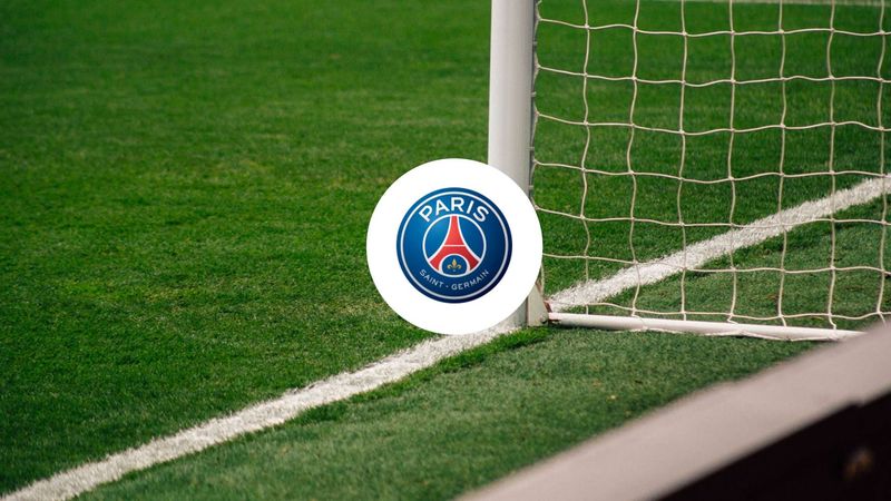 Le PSG dévoile sa nouvelle tenue avant la finale de la saison contre Clermont Foot.